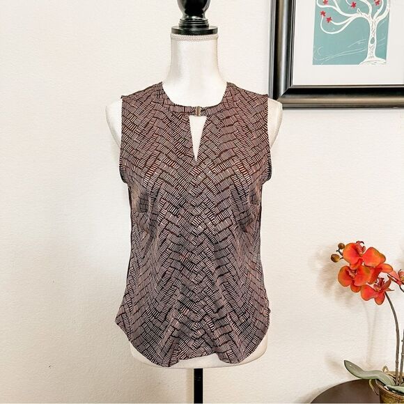 🍋 The Limited • Women’s Sleeveless Print Blouse w/Keyhole & Jersey Back Size M - Picture 1 of 8